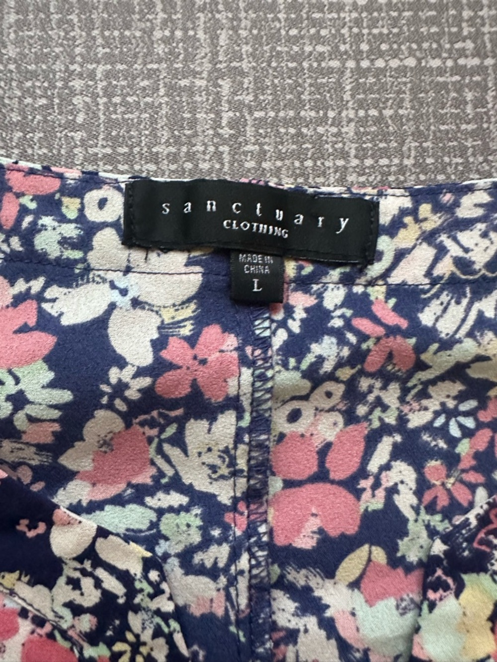 Sanctuary Navy Floral Tie-Front Sleeveless Camisole - Picture 5 of 12